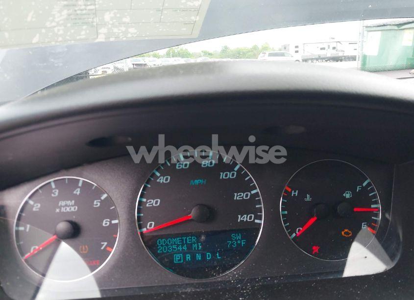 Photo 7 of 2013 Chevrolet Impala LT (VIN 2G1WG5E36D1177435)