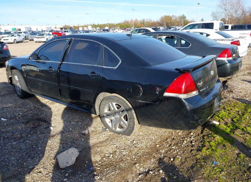 Photo 3 of 2013 Chevrolet Impala LT (VIN 2G1WG5E36D1188824)