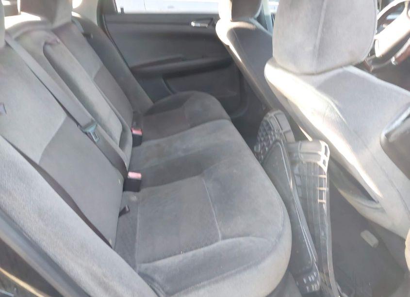 Photo 8 of 2013 Chevrolet Impala LT (VIN 2G1WG5E36D1188824)