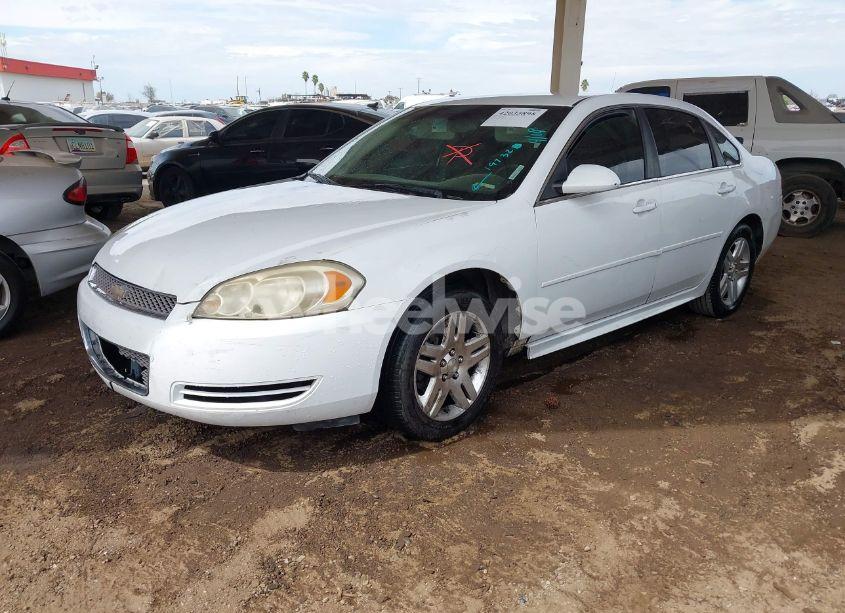 Photo 2 of 2013 Chevrolet Impala LT (VIN 2G1WG5E36D1197328)
