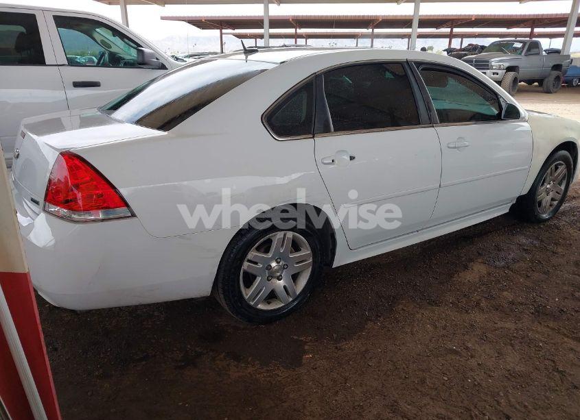 Photo 4 of 2013 Chevrolet Impala LT (VIN 2G1WG5E36D1197328)