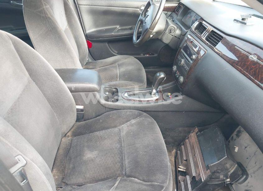Photo 5 of 2012 Chevrolet Impala LT (VIN 2G1WG5E37C1280135)