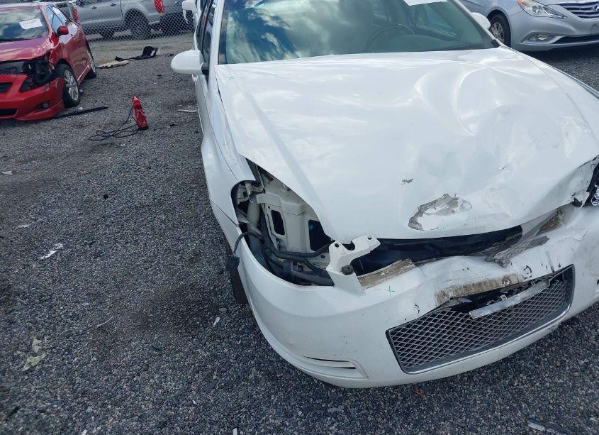 Photo 6 of 2012 Chevrolet Impala LT (VIN 2G1WG5E37C1296870)