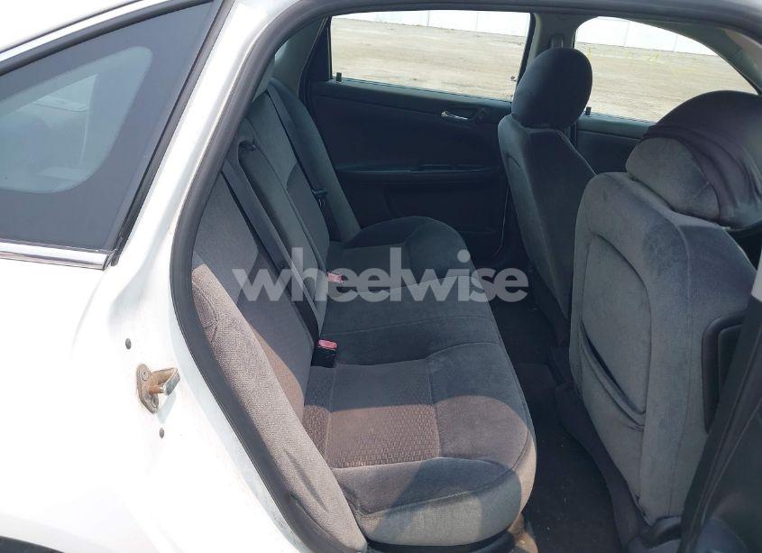 Photo 8 of 2012 Chevrolet Impala LT (VIN 2G1WG5E37C1311982)