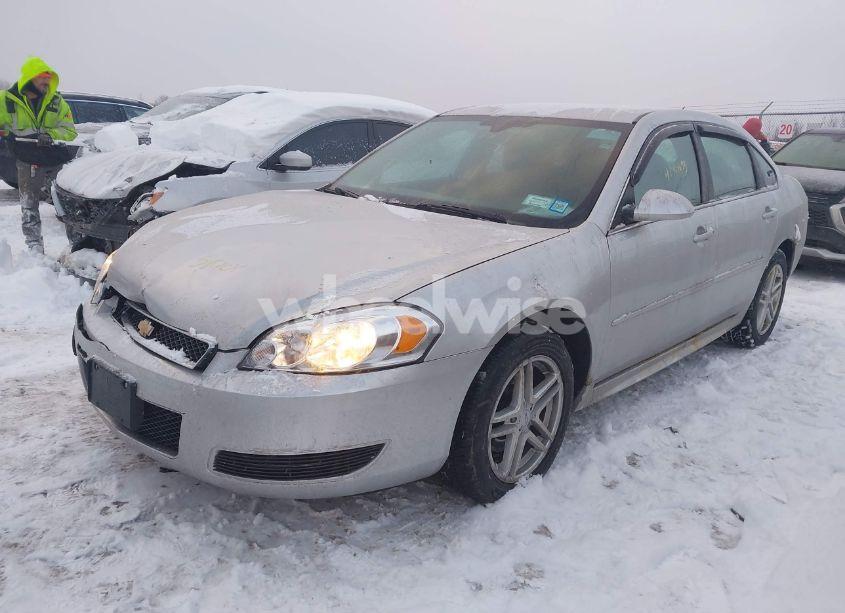 Photo 2 of 2013 Chevrolet Impala LT (VIN 2G1WG5E37D1241692)