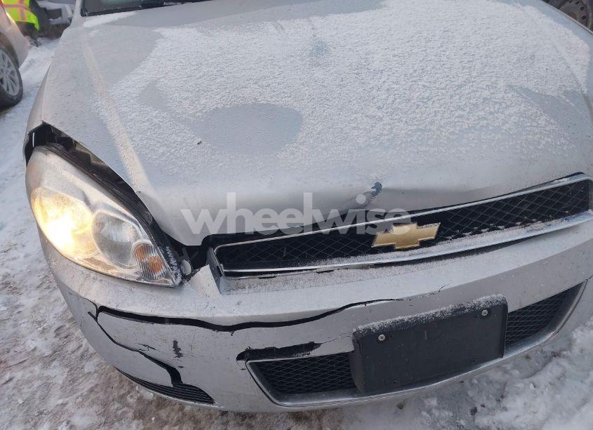 Photo 6 of 2013 Chevrolet Impala LT (VIN 2G1WG5E37D1241692)