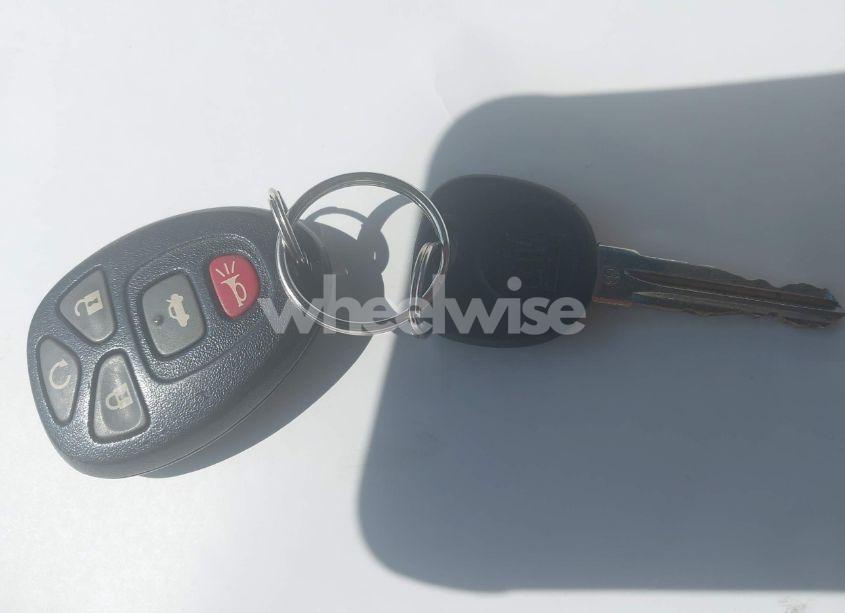 Photo 11 of 2012 Chevrolet Impala LT (VIN 2G1WG5E38C1100385)