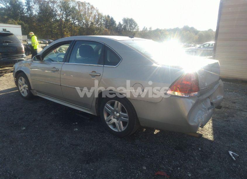 Photo 3 of 2012 Chevrolet Impala LT (VIN 2G1WG5E38C1326586)