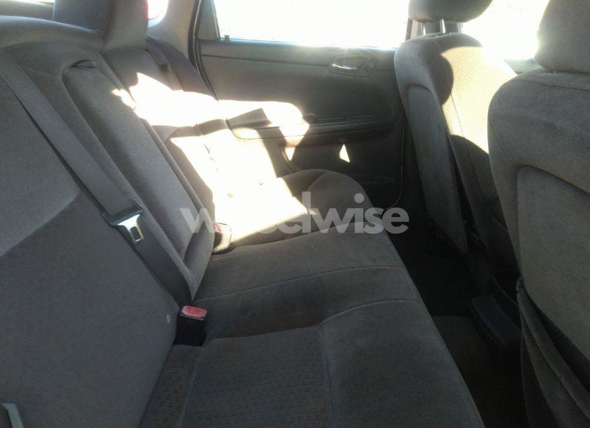 Photo 8 of 2012 Chevrolet Impala LT (VIN 2G1WG5E38C1326586)