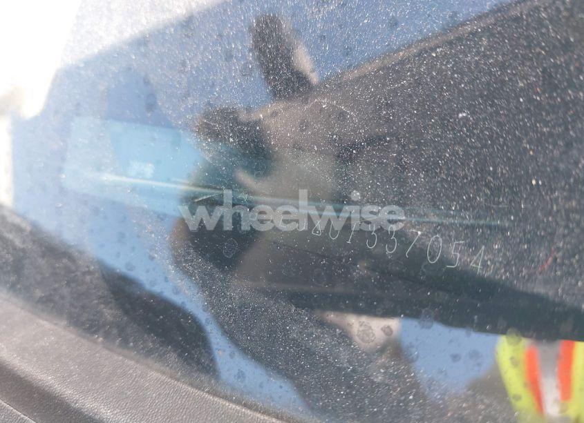 Photo 9 of 2012 Chevrolet Impala LT (VIN 2G1WG5E38C1337054)