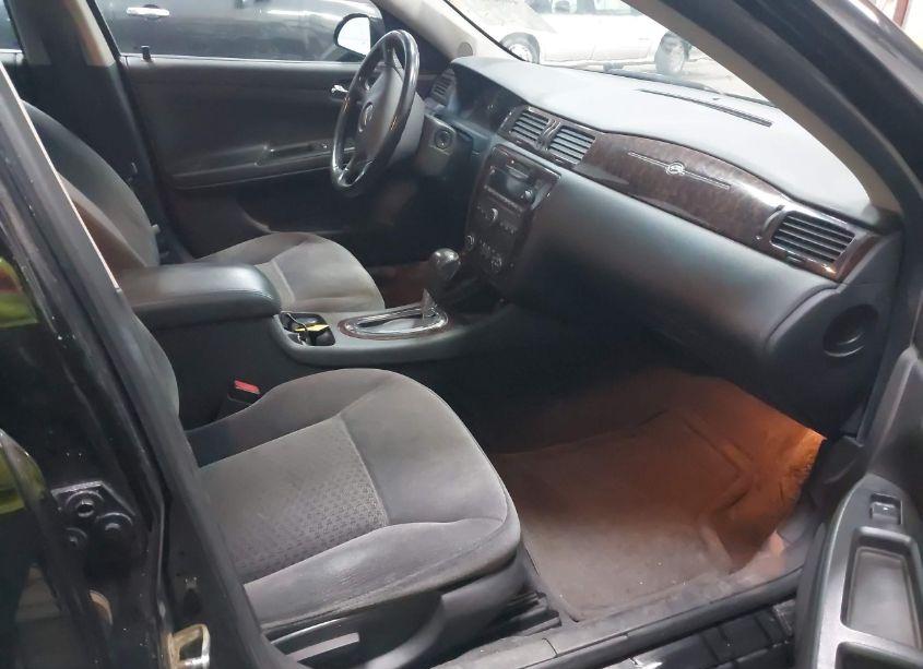 Photo 5 of 2013 Chevrolet Impala LT (VIN 2G1WG5E38D1110657)