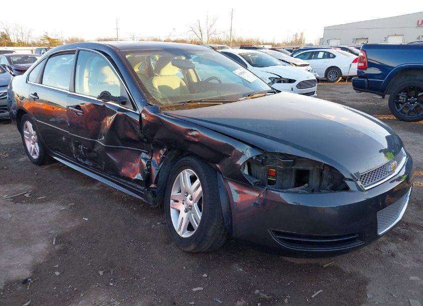 2013 Chevrolet Impala LT (VIN 2G1WG5E38D1252930) main photo