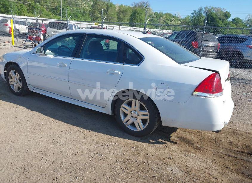 Photo 3 of 2013 Chevrolet Impala LT (VIN 2G1WG5E38D1260235)