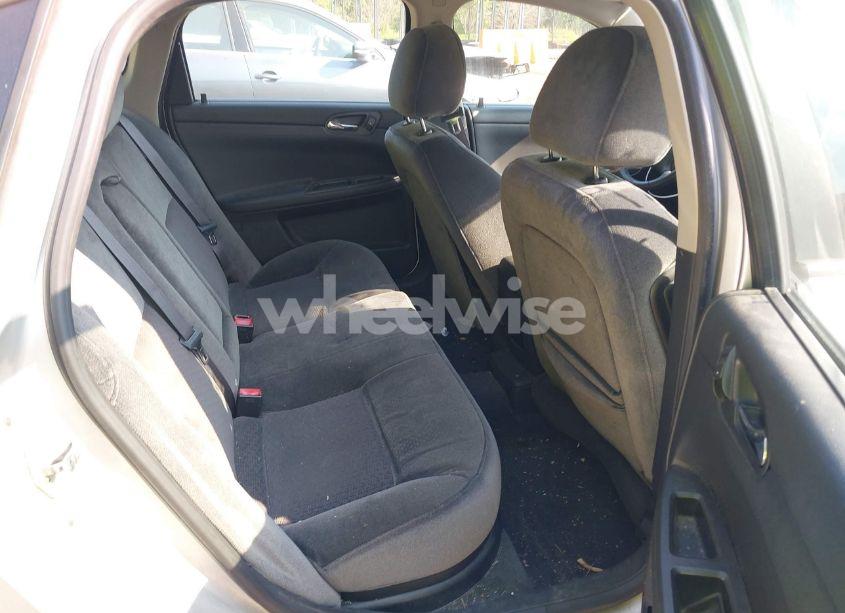 Photo 8 of 2012 Chevrolet Impala LT (VIN 2G1WG5E39C1131936)