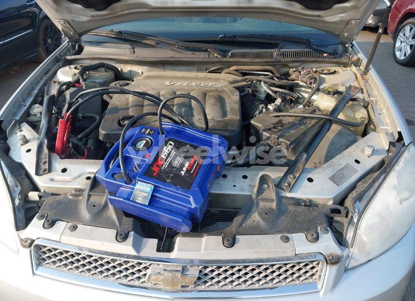 Photo 10 of 2012 Chevrolet Impala LT (VIN 2G1WG5E39C1234273)