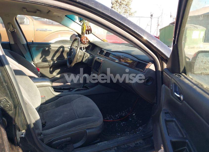 Photo 5 of 2012 Chevrolet Impala LT (VIN 2G1WG5E39C1260713)