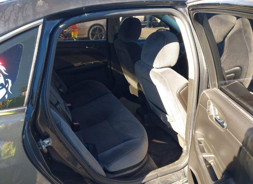 Photo 8 of 2012 Chevrolet Impala LT (VIN 2G1WG5E39C1273994)