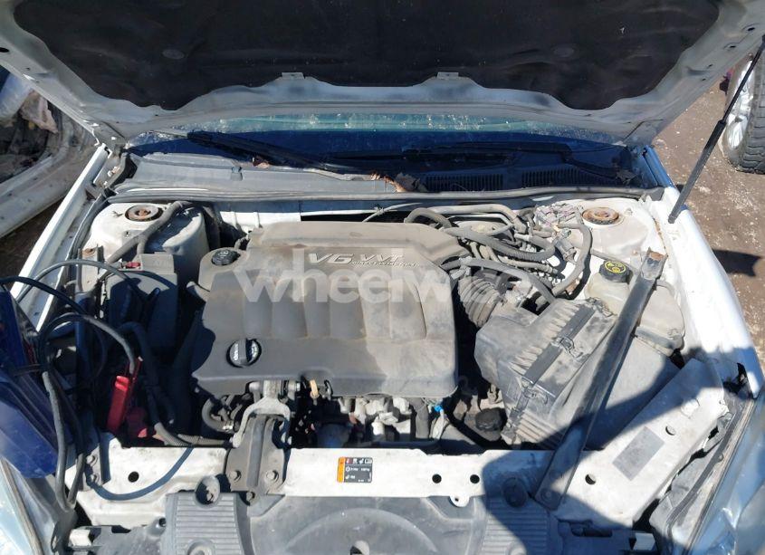 Photo 10 of 2013 Chevrolet Impala LT (VIN 2G1WG5E39D1234372)