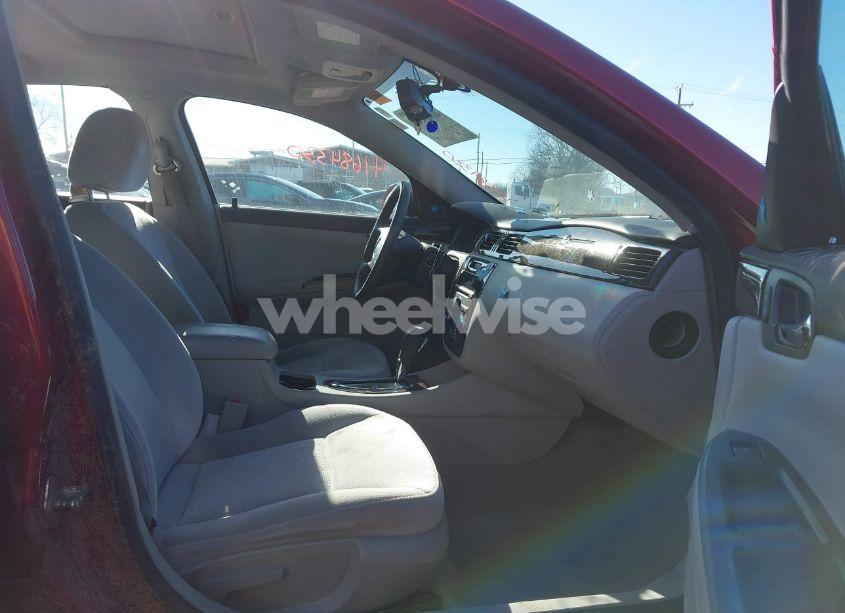 Photo 5 of 2013 Chevrolet Impala LT (VIN 2G1WG5E39D1257215)