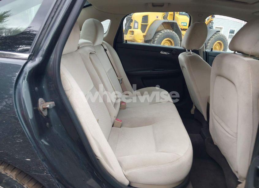 Photo 8 of 2013 Chevrolet Impala LT (VIN 2G1WG5E39D1258980)