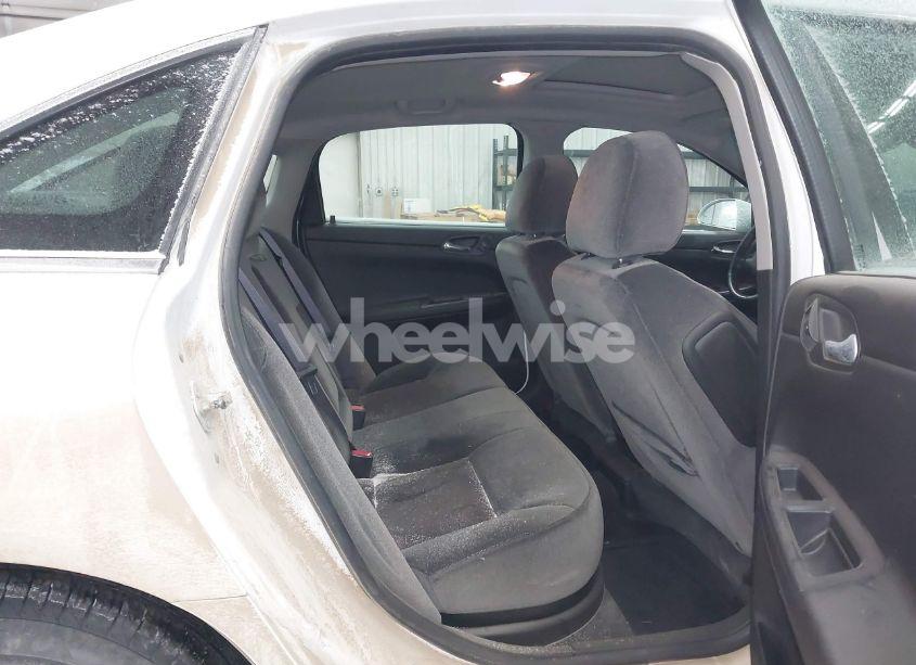 Photo 8 of 2013 Chevrolet Impala LT (VIN 2G1WG5E39D1259109)