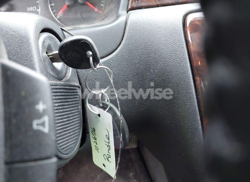 Photo 11 of 2012 Chevrolet Impala LT (VIN 2G1WG5E3XC1124591)