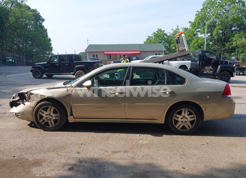 Photo 14 of 2012 Chevrolet Impala LT (VIN 2G1WG5E3XC1203582)