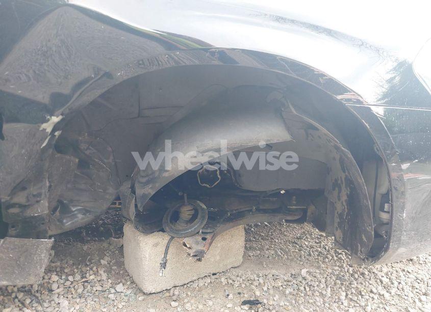 Photo 18 of 2013 Chevrolet Impala LT (VIN 2G1WG5E3XD1100325)