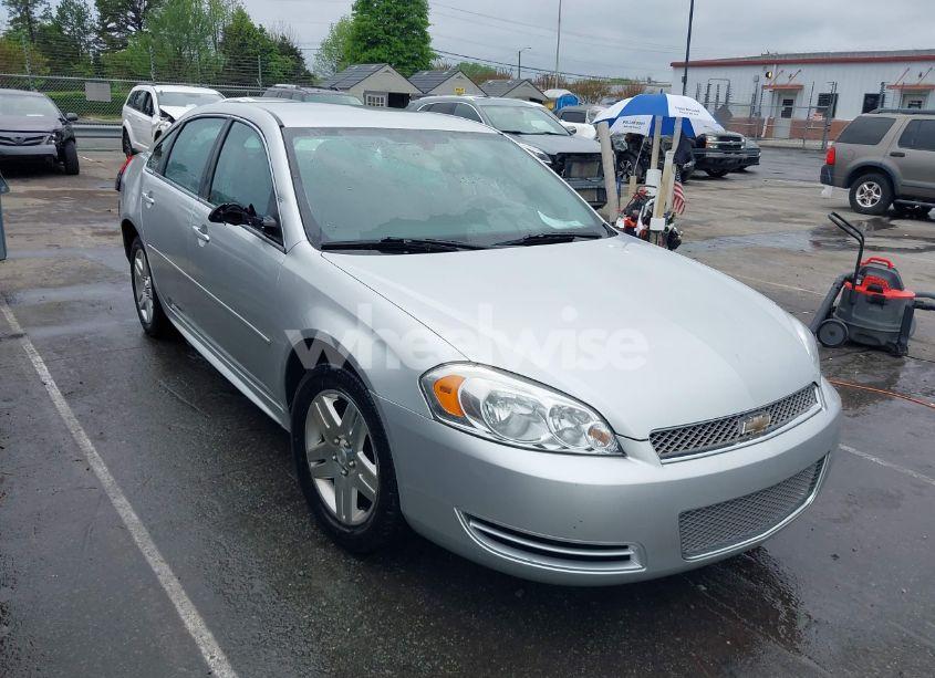 2013 Chevrolet Impala LT (VIN 2G1WG5E3XD1101815) main photo