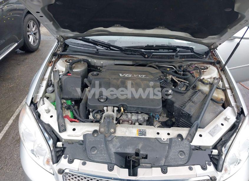 Photo 10 of 2013 Chevrolet Impala LT (VIN 2G1WG5E3XD1101815)