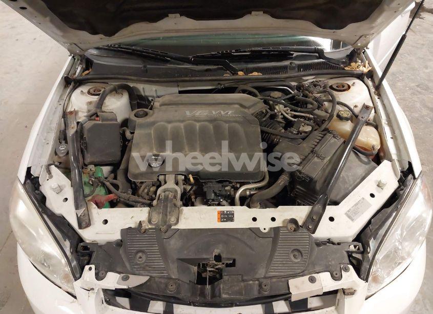 Photo 10 of 2013 Chevrolet Impala LT (VIN 2G1WG5E3XD1103323)