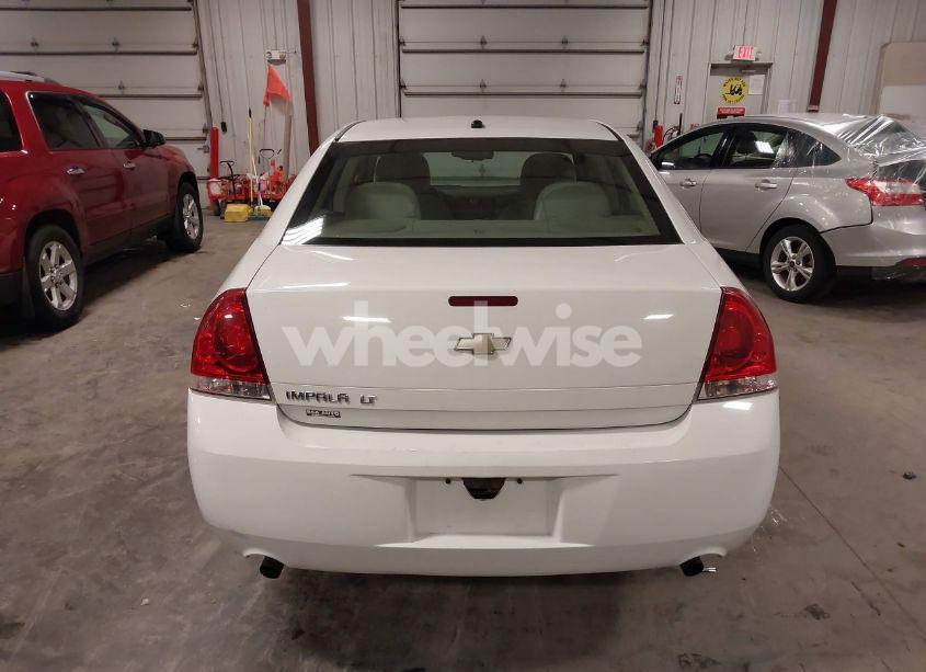 Photo 16 of 2013 Chevrolet Impala LT (VIN 2G1WG5E3XD1103323)