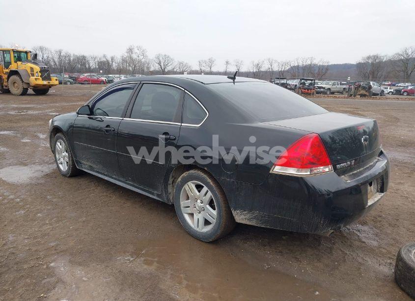 Photo 3 of 2013 Chevrolet Impala LT (VIN 2G1WG5E3XD1109056)
