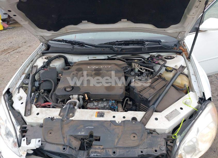 Photo 10 of 2013 Chevrolet Impala LT (VIN 2G1WG5E3XD1239094)