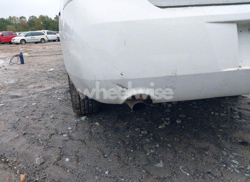 Photo 14 of 2013 Chevrolet Impala LT (VIN 2G1WG5E3XD1239094)