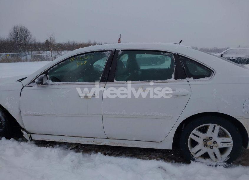 Photo 14 of 2011 Chevrolet Impala LT (VIN 2G1WG5EK0B1104100)