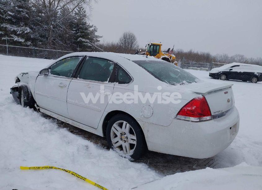 Photo 3 of 2011 Chevrolet Impala LT (VIN 2G1WG5EK0B1104100)
