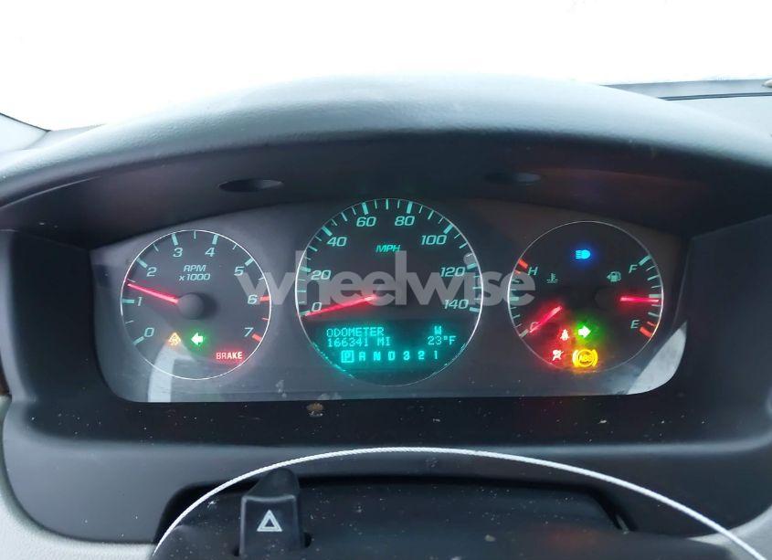 Photo 7 of 2011 Chevrolet Impala LT (VIN 2G1WG5EK0B1104100)