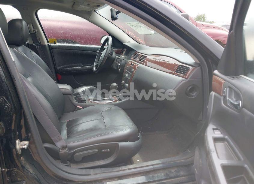 Photo 5 of 2011 Chevrolet Impala LT (VIN 2G1WG5EK0B1114528)