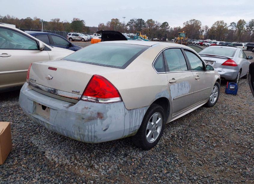 Photo 4 of 2011 Chevrolet Impala LT (VIN 2G1WG5EK0B1118319)