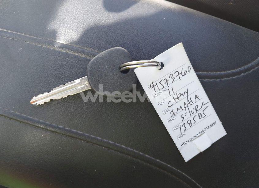 Photo 11 of 2011 Chevrolet Impala LT (VIN 2G1WG5EK0B1138585)