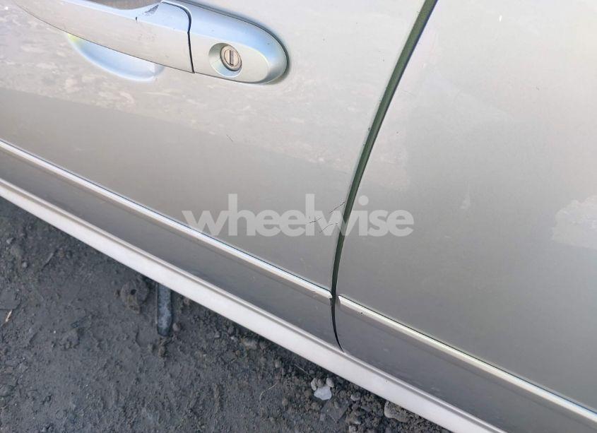 Photo 12 of 2011 Chevrolet Impala LT (VIN 2G1WG5EK0B1138585)