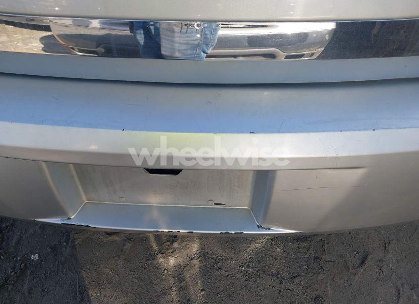 Photo 16 of 2011 Chevrolet Impala LT (VIN 2G1WG5EK0B1138585)