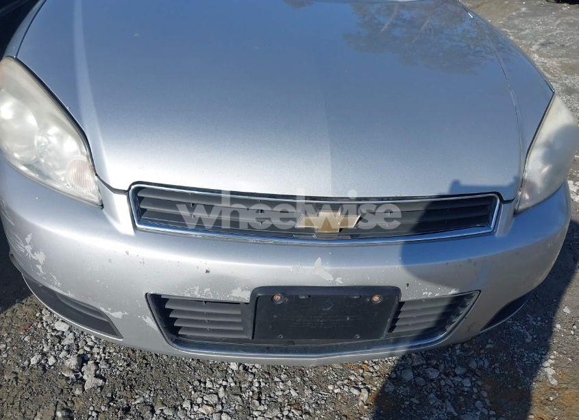 Photo 6 of 2011 Chevrolet Impala LT (VIN 2G1WG5EK0B1138585)