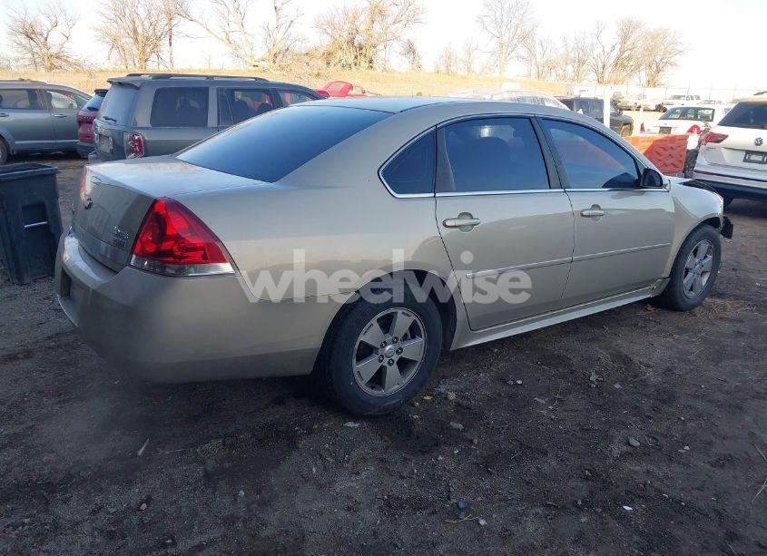 Photo 4 of 2011 Chevrolet Impala LT (VIN 2G1WG5EK0B1154382)