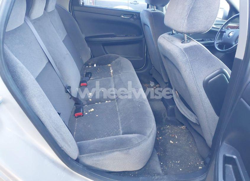 Photo 8 of 2011 Chevrolet Impala LT (VIN 2G1WG5EK0B1154382)