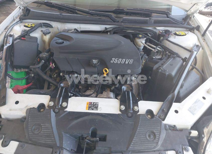 Photo 10 of 2011 Chevrolet Impala LT (VIN 2G1WG5EK0B1167990)