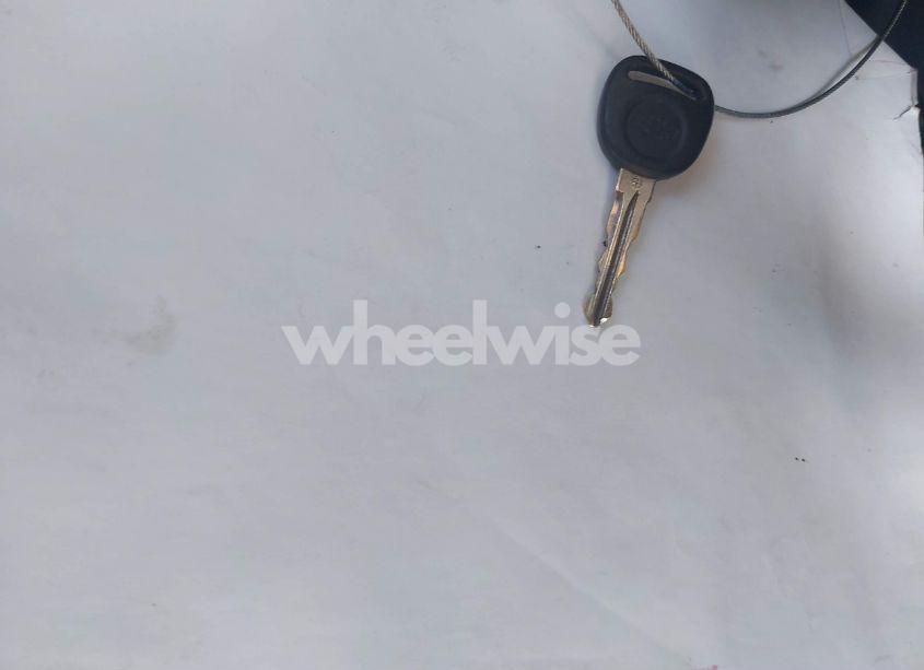 Photo 11 of 2011 Chevrolet Impala LT (VIN 2G1WG5EK0B1167990)