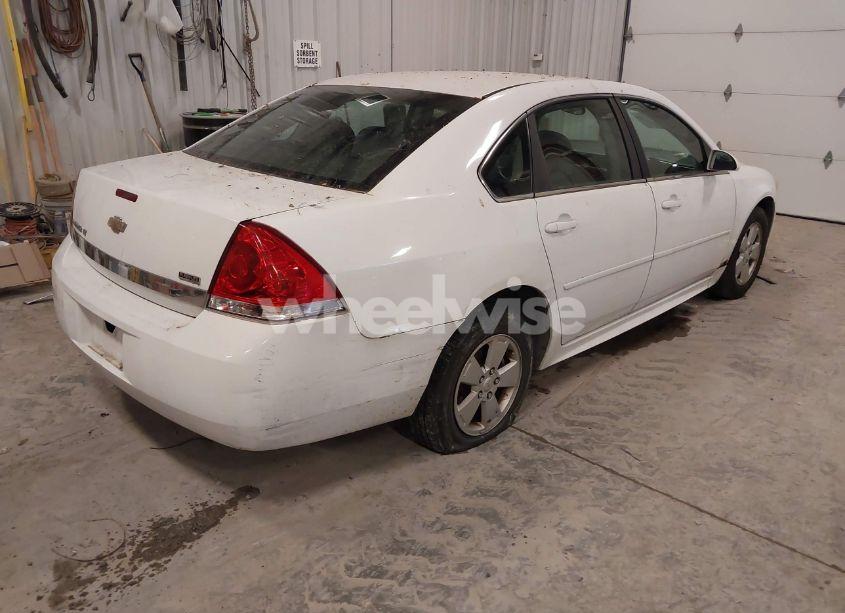Photo 4 of 2011 Chevrolet Impala LT (VIN 2G1WG5EK0B1179220)