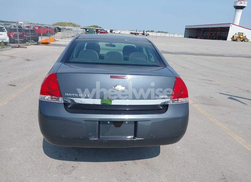 Photo 6 of 2011 Chevrolet Impala LT (VIN 2G1WG5EK0B1291824)